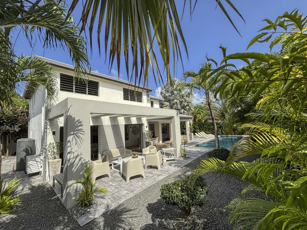 3.Location villa 3 chambres piscine Saint François Guadeloupe_Ensemble